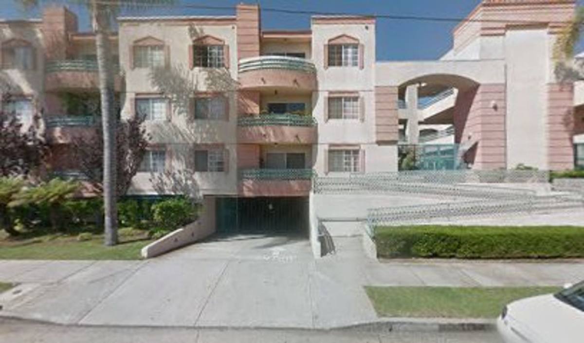 Apartment for rent at 3775 Beethoven St, Los Angeles, CA 90066