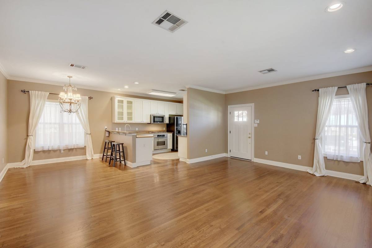 Townhouse for rent at 1507 Elton Lane #A, Austin, TX 78703