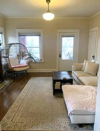 Apartment for rent at 1709 Belleview Ave #2, Kansas City, MO 64108