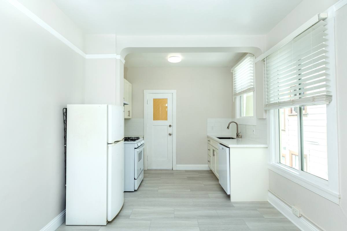 Apartment for rent at 1565 Chestnut St #33, San Francisco, CA 94123