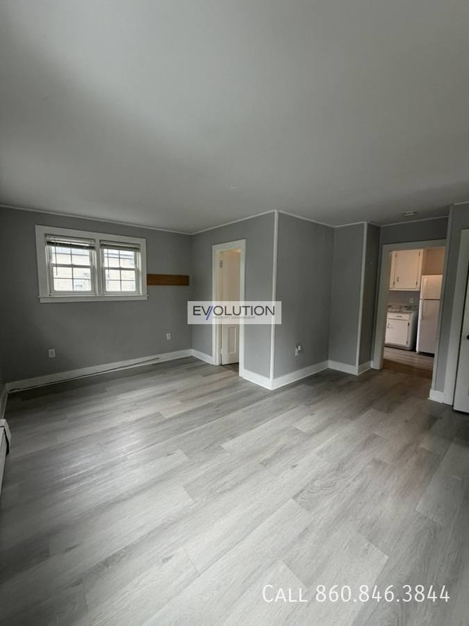 Apartment for rent at 46 Maple St #1, Plainville, CT 06062