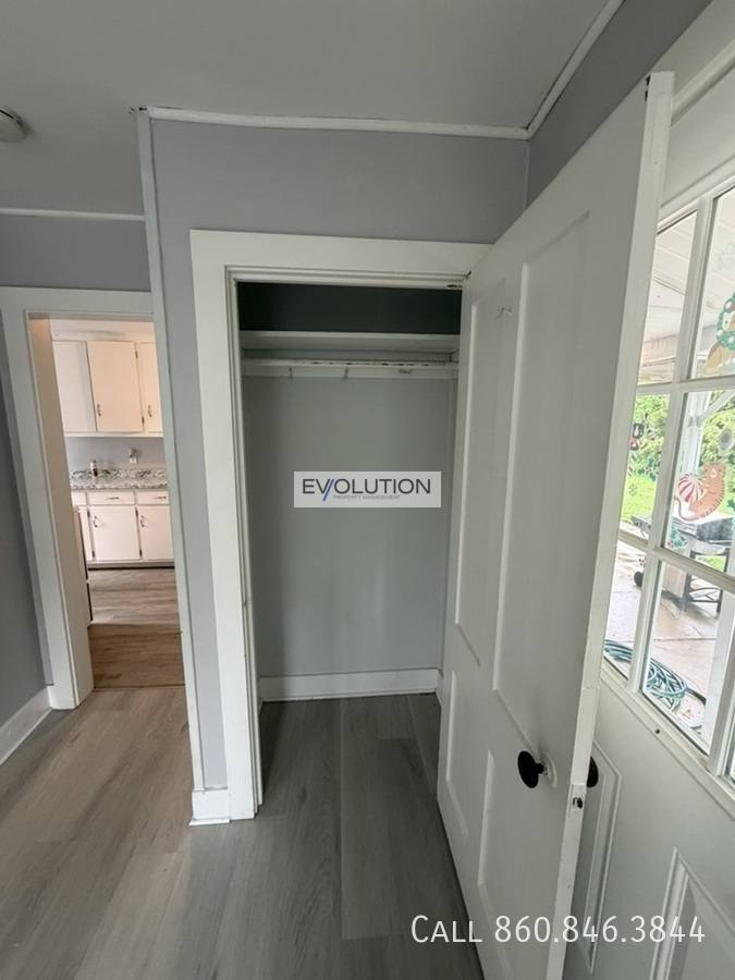 Apartment for rent at 46 Maple St #1, Plainville, CT 06062
