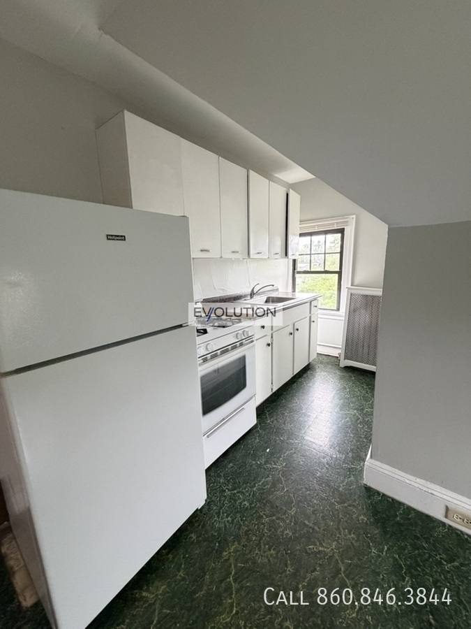 Condo for rent at 130 Bradley Ave #405, Meriden, CT 06451