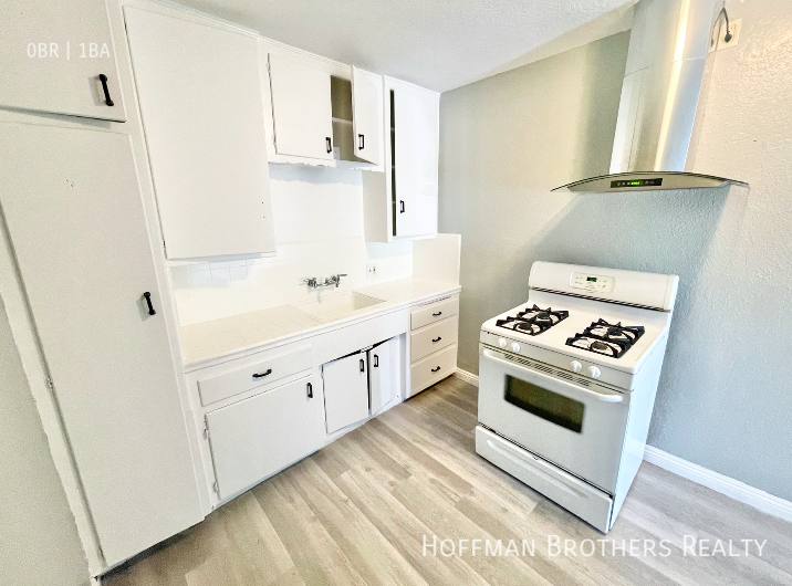 Apartment for rent at 441 W Santa Cruz St #C, San Pedro, CA 90731