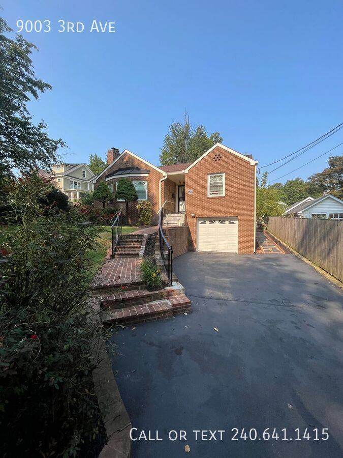 House for rent at 9003 3rd Ave, Silver Spring, MD 20910
