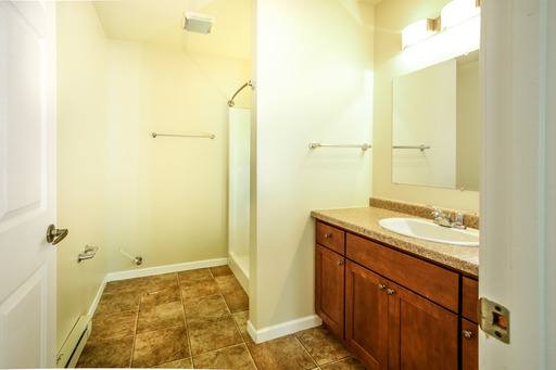 Apartment for rent at 1314 8th St NW, Minot, ND 58703
