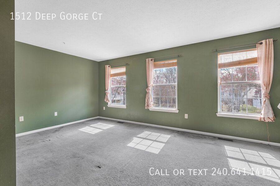 Townhouse for rent at 1512 Deep Gorge Court, Oxon Hill, MD 20745