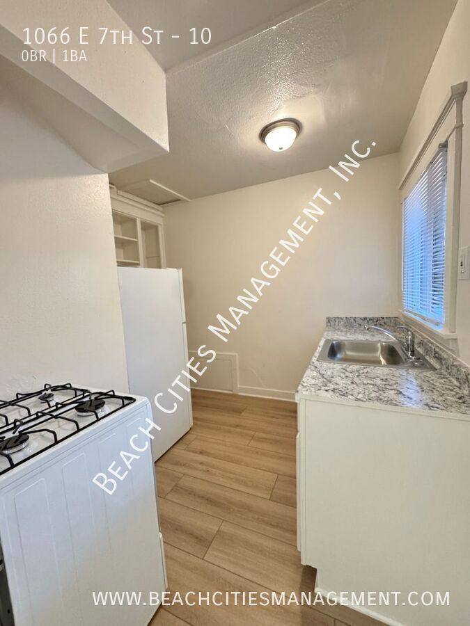 Apartment for rent at 1066 E 7th St #10, Long Beach, CA 90813