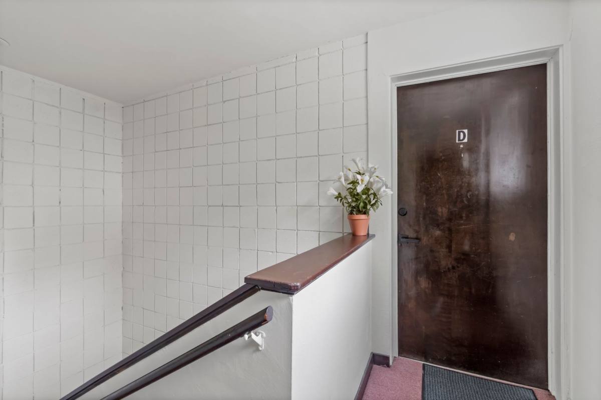 Apartment for rent at 129 Fountain St, Pittsburgh, PA 15205