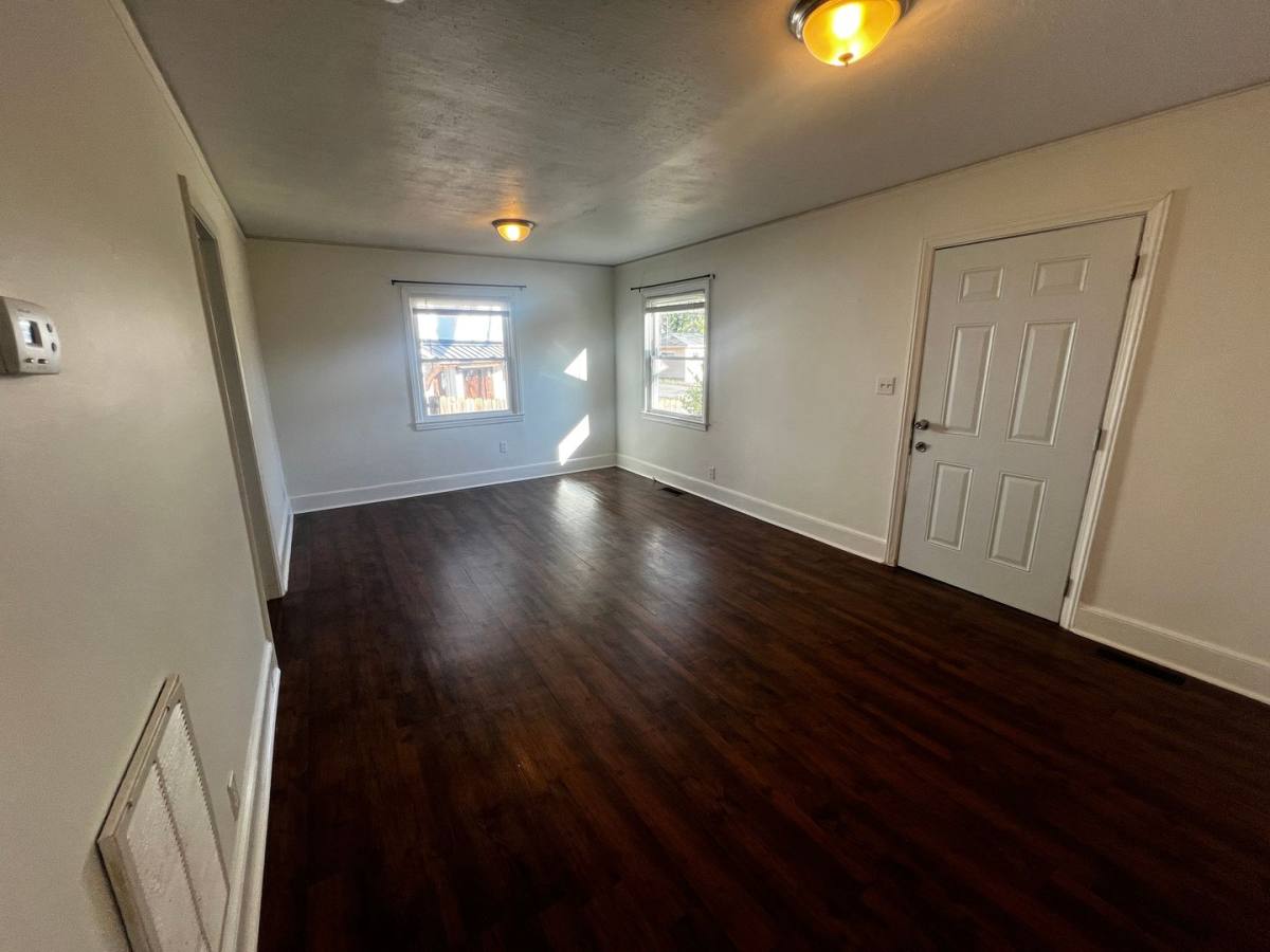 House for rent at 4 Prancer Ave, Greenville, SC 29605