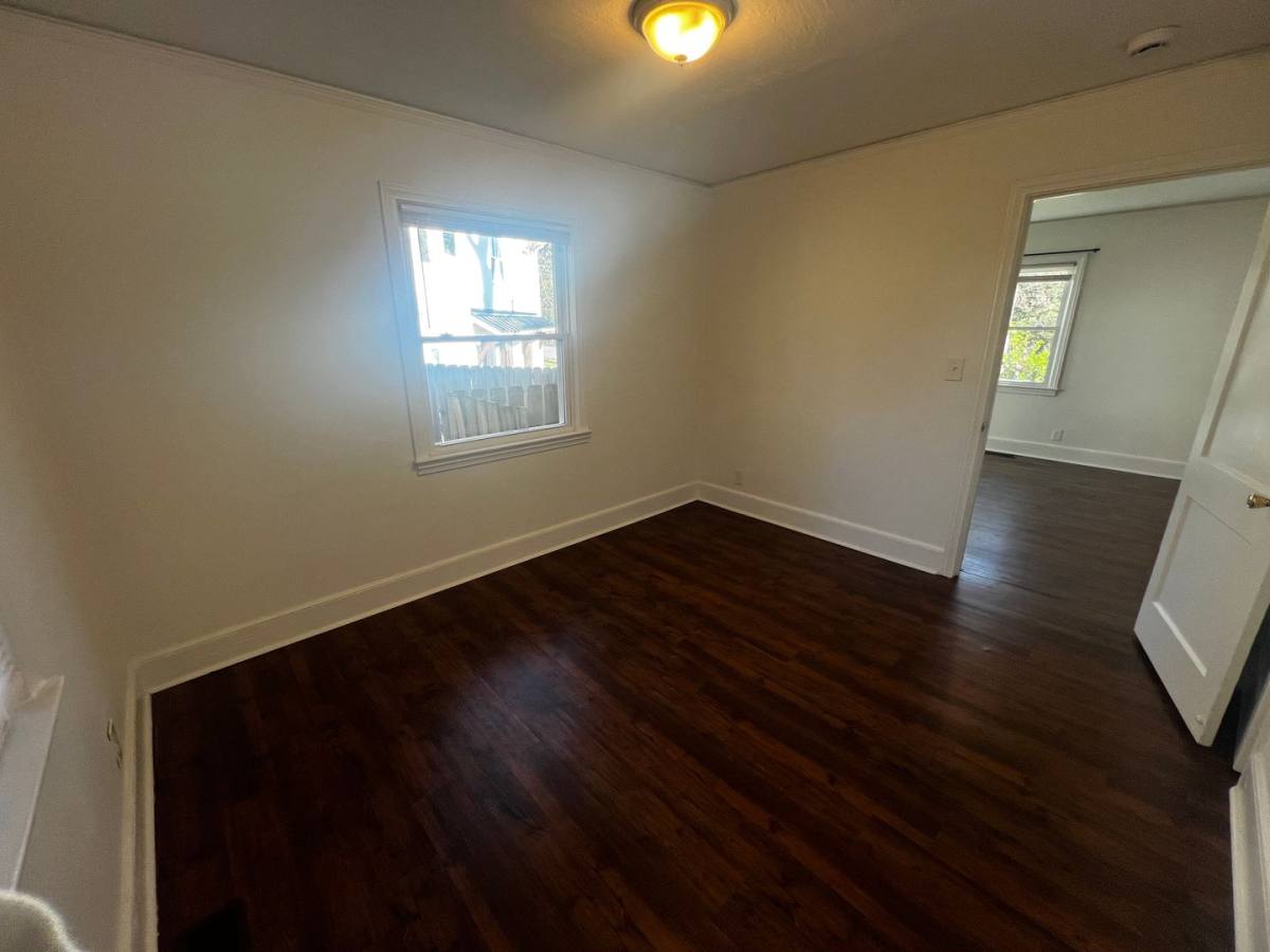 House for rent at 4 Prancer Ave, Greenville, SC 29605