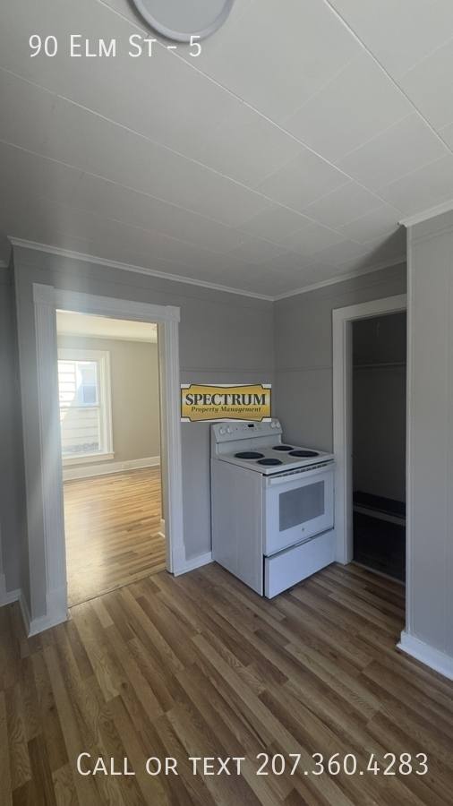 Apartment for rent at 90 Elm St #5, Waterville, ME 04901