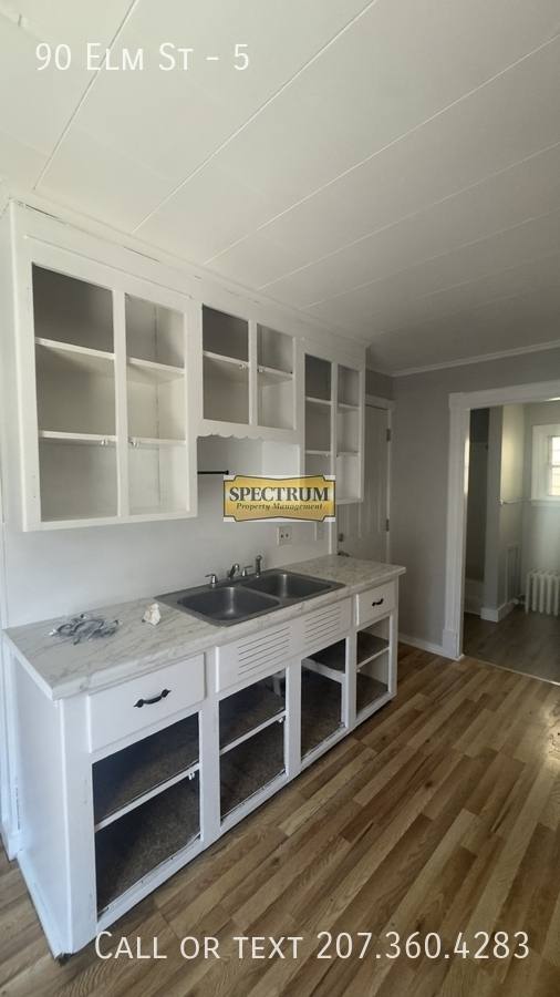 Apartment for rent at 90 Elm St #5, Waterville, ME 04901