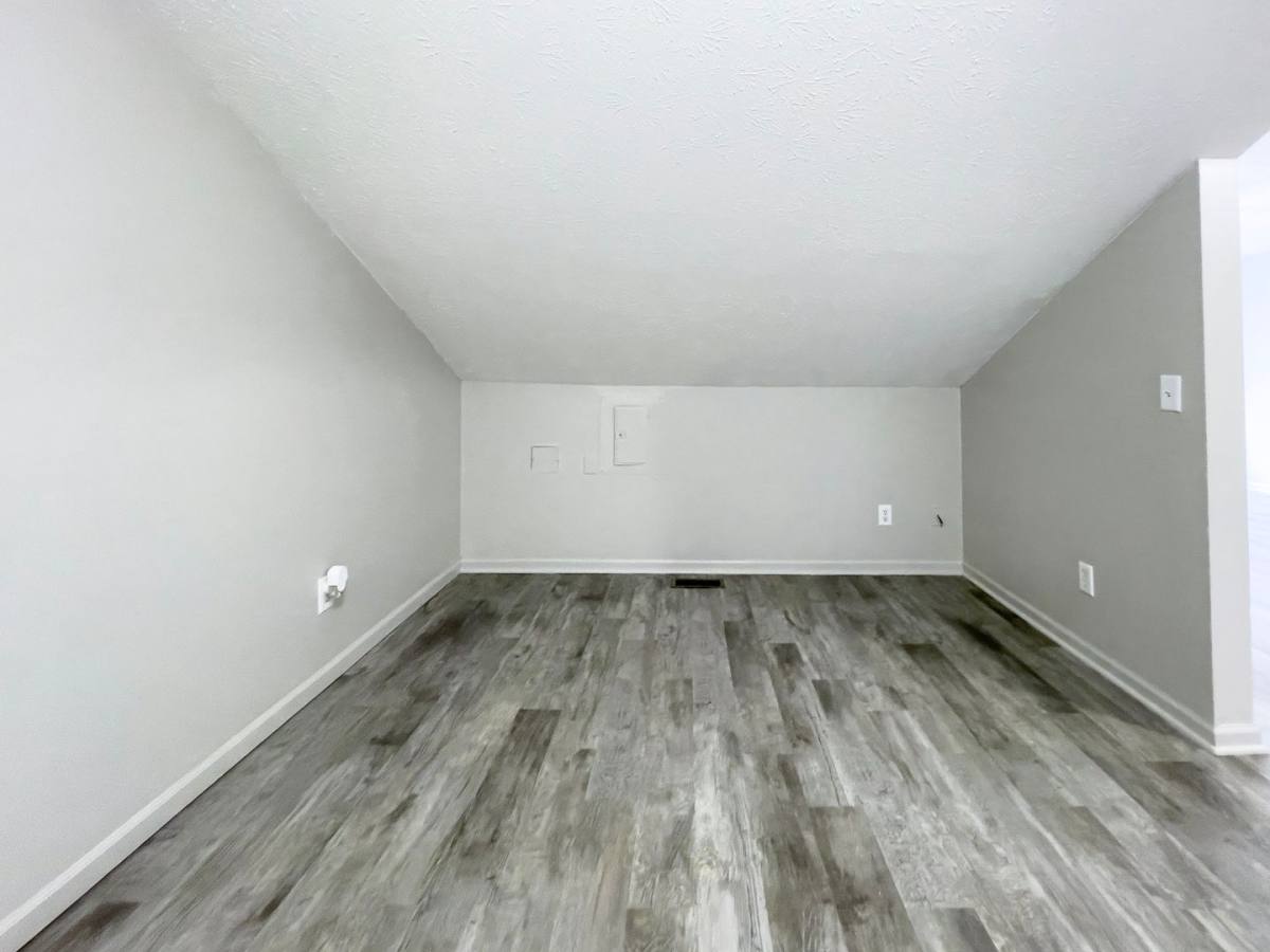 Apartment for rent at 1413 W University, Muncie, IN 47303