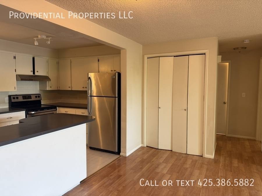 Apartment for rent at 2509 61st St SE #2, Everett, WA 98203