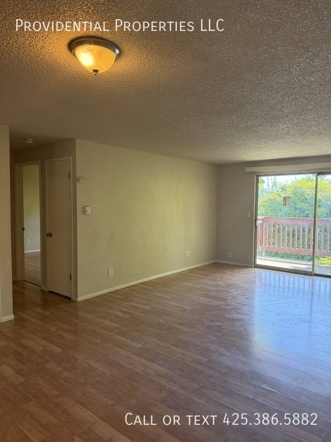 Apartment for rent at 2509 61st St SE #2, Everett, WA 98203