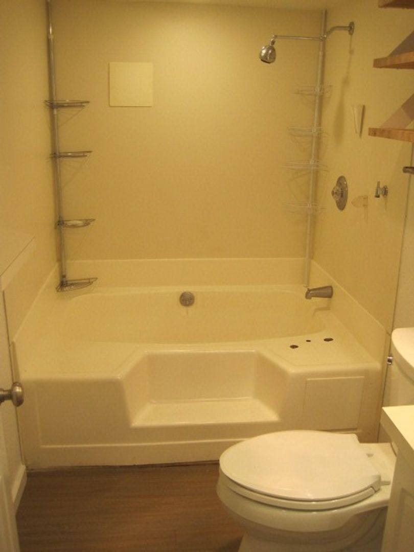 Apartment for rent at 549 NE 79th, Seattle, WA 98115