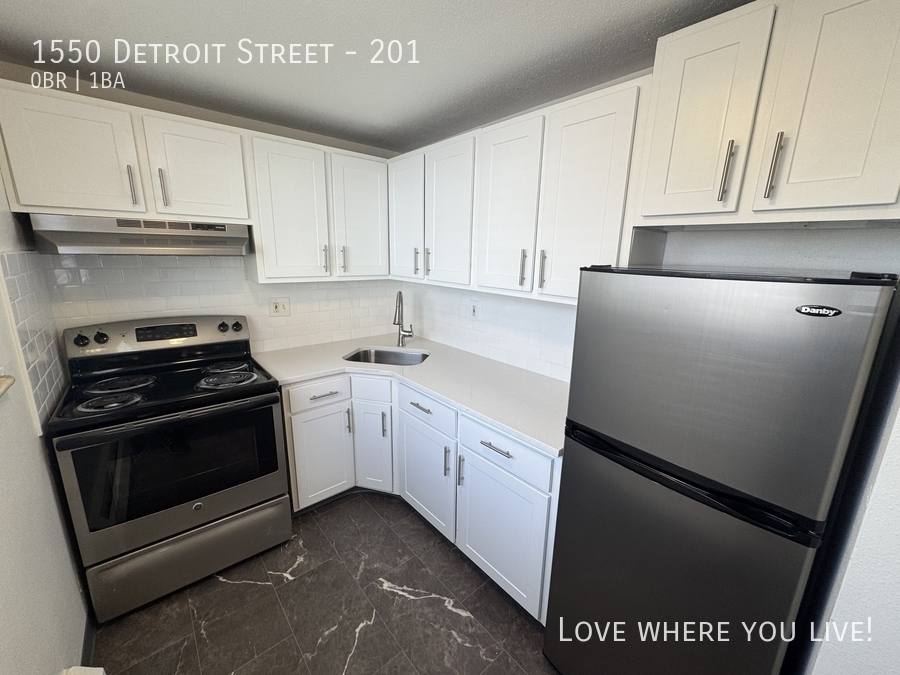 Apartment for rent at 1550 Detroit St #201, Denver, CO 80206