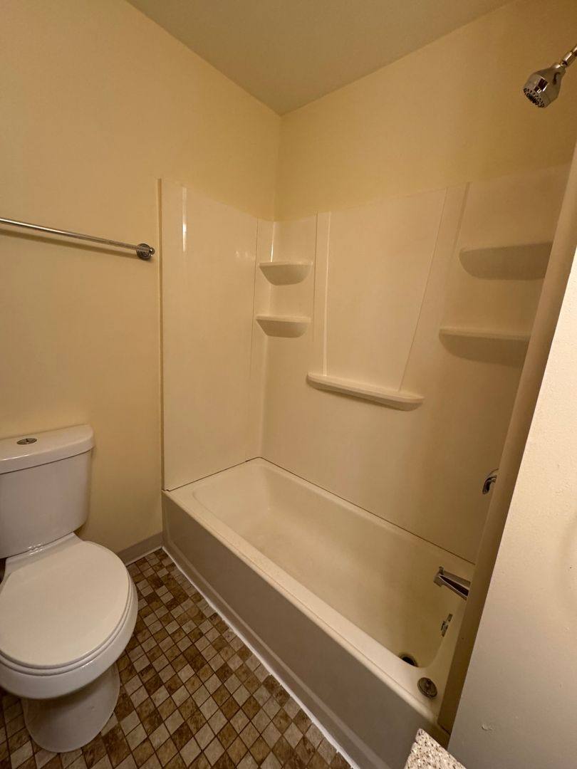 Apartment for rent at 1228-1230 N Rockton Ave, Rockford, IL 61103