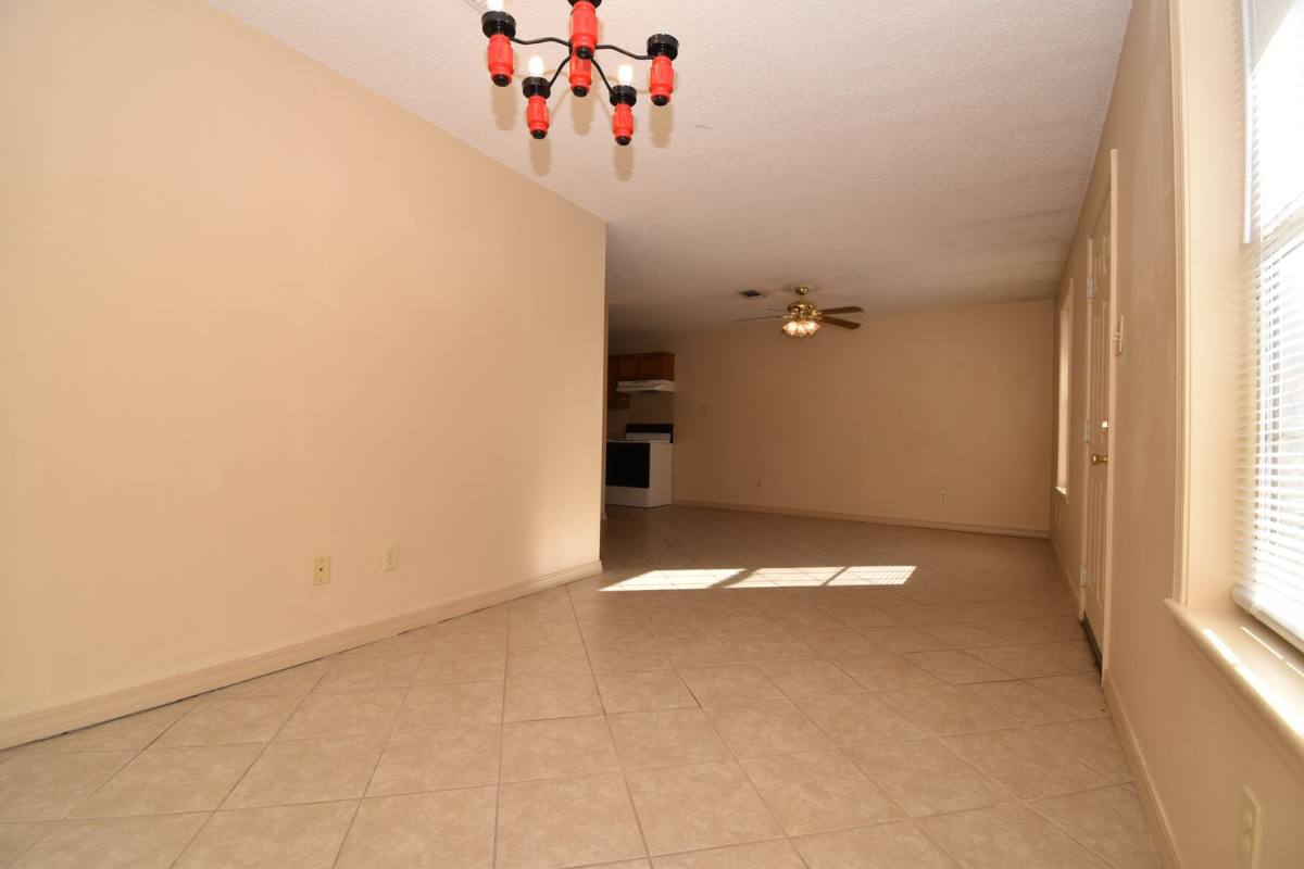 Apartment for rent at 402 W Florida Ave, Ruston, LA 71270