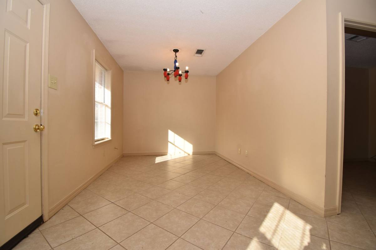 Apartment for rent at 402 W Florida Ave, Ruston, LA 71270