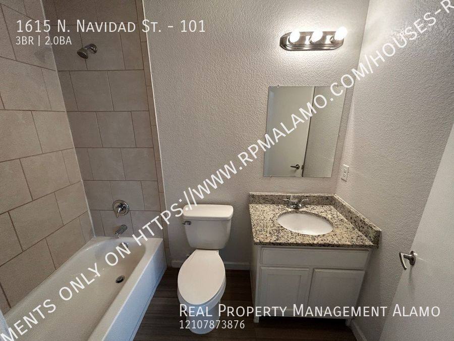 Apartment for rent at 1615 N Navidad St #101, San Antonio, TX 78201