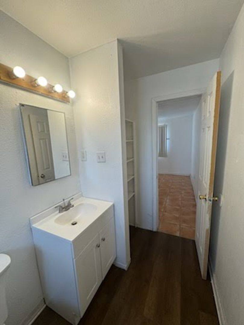Apartment for rent at 305 Wisconsin, Albuquerque, NM 87108