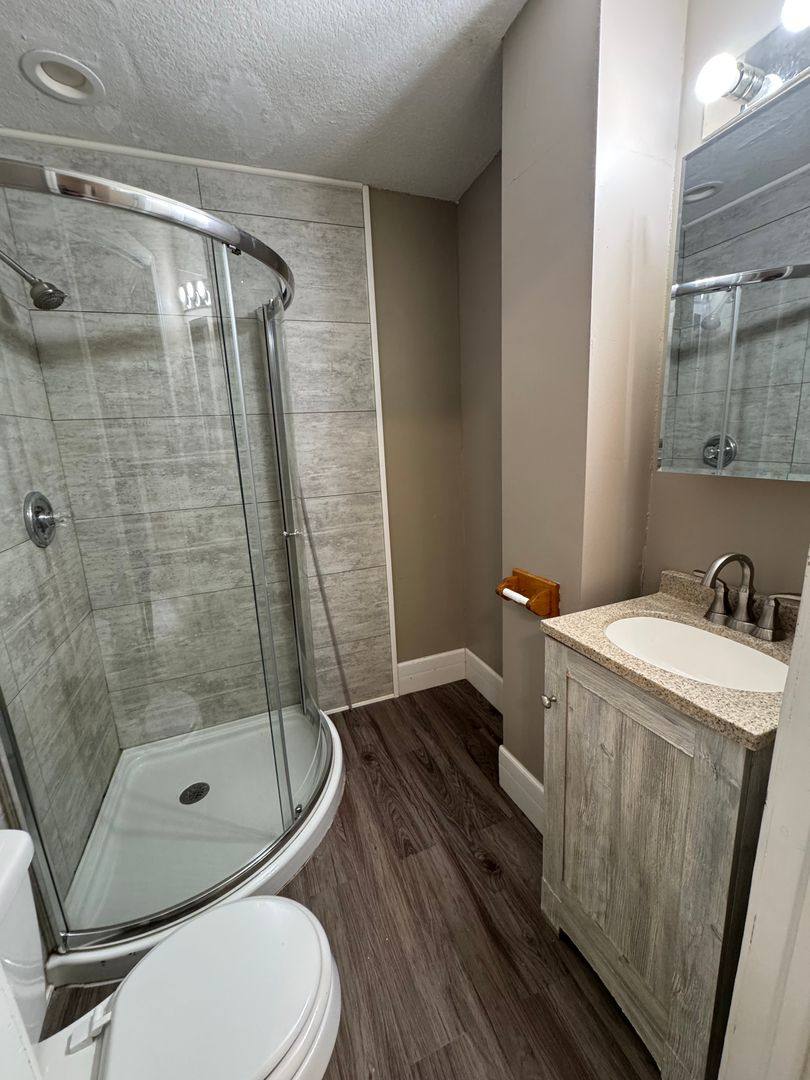 Apartment for rent at 1301 Arlington Ave, Davenport, IA 52803