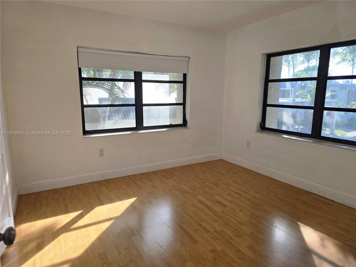 Apartment for rent at 7925 SW 104th St #7925201E, Miami, FL 33156