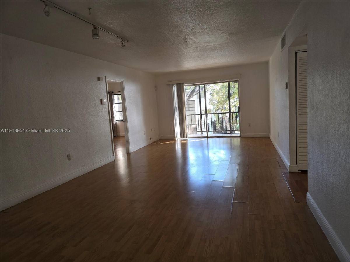 Apartment for rent at 7925 SW 104th St #7925201E, Miami, FL 33156