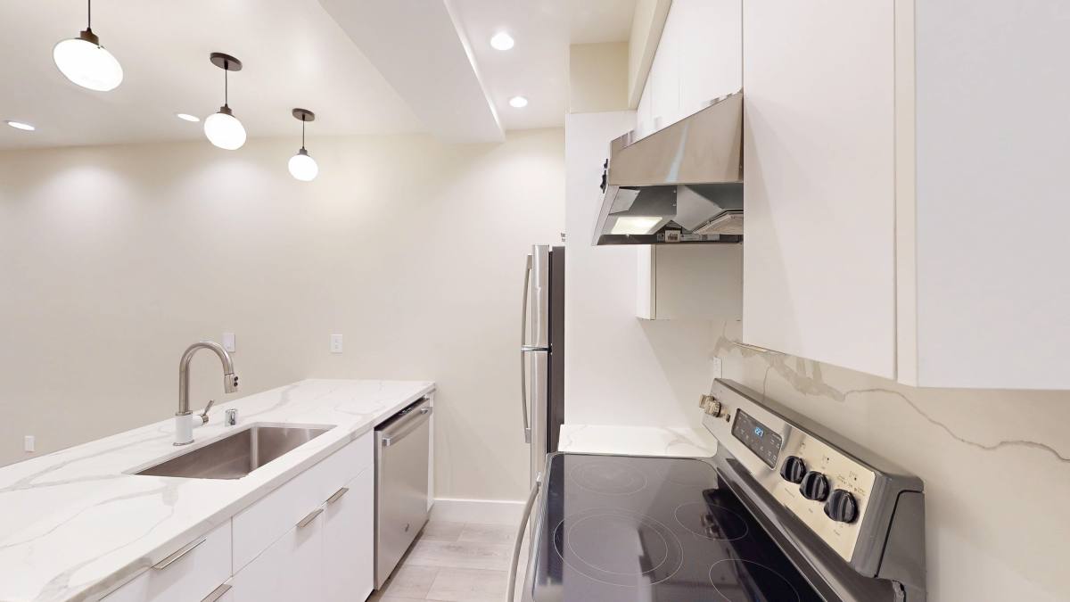 Apartment for rent at 333 Hyde St #12, San Francisco, CA 94109