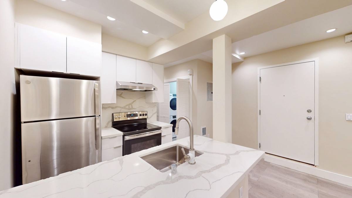 Apartment for rent at 333 Hyde St #12, San Francisco, CA 94109