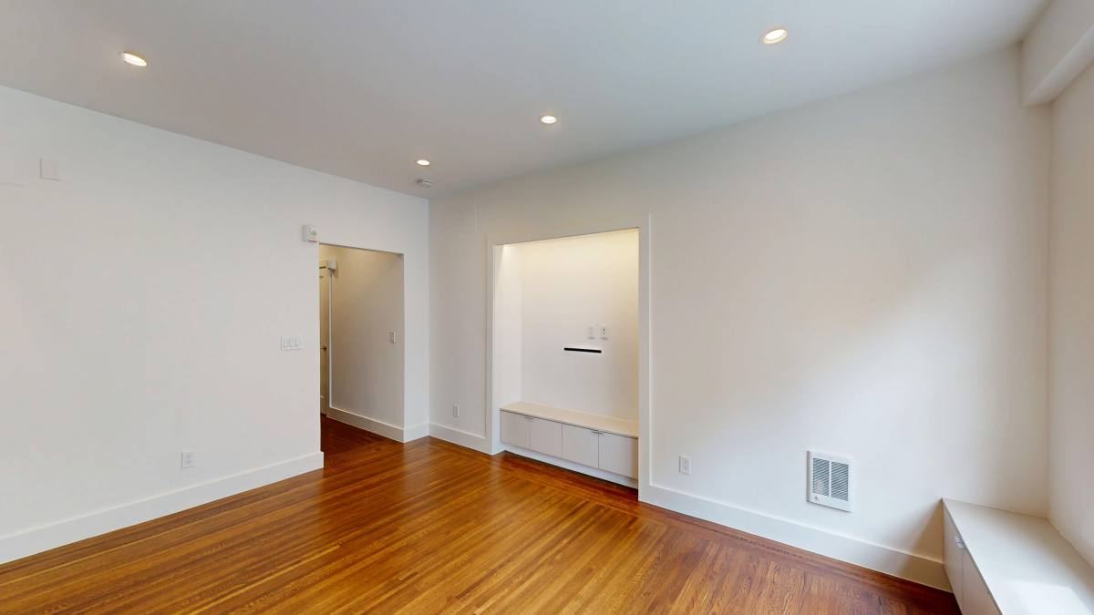 Apartment for rent at 333 Hyde St #12, San Francisco, CA 94109