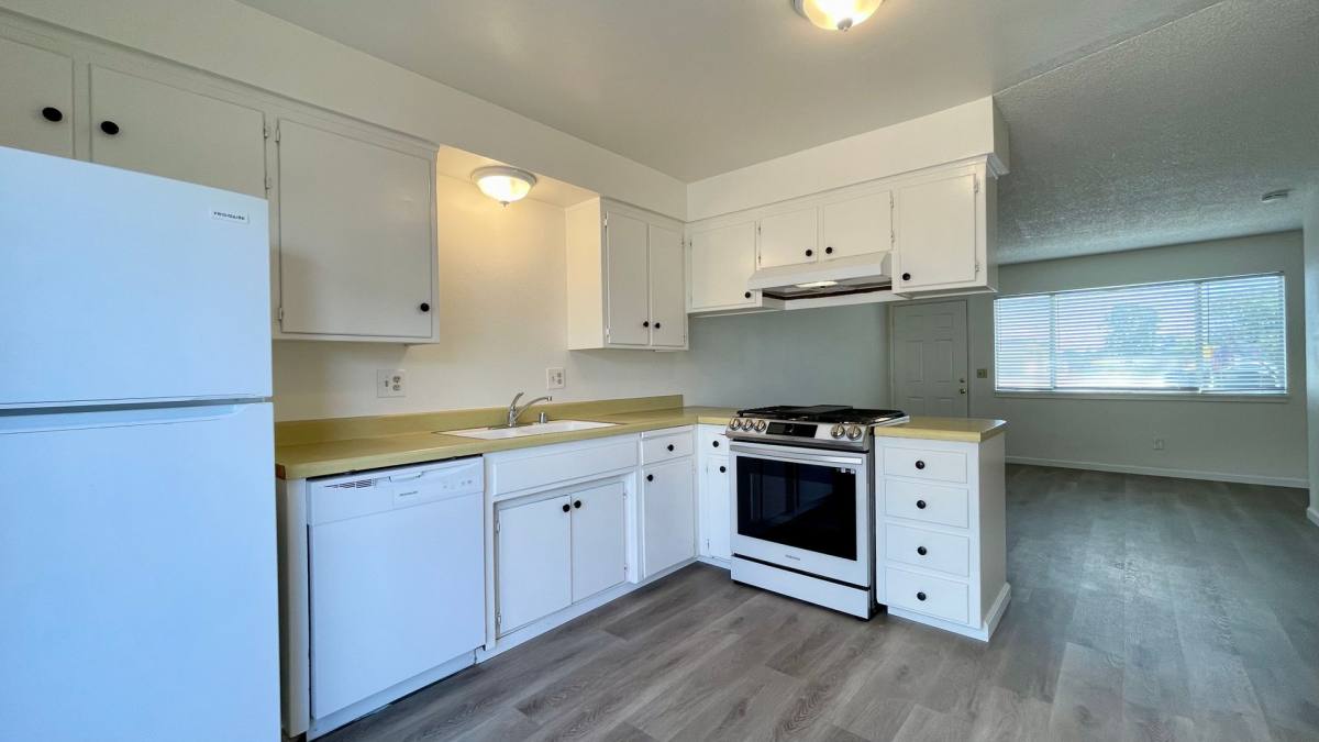Townhouse for rent at 992 Fair Oaks Ave #C, Arroyo Grande, CA 93420