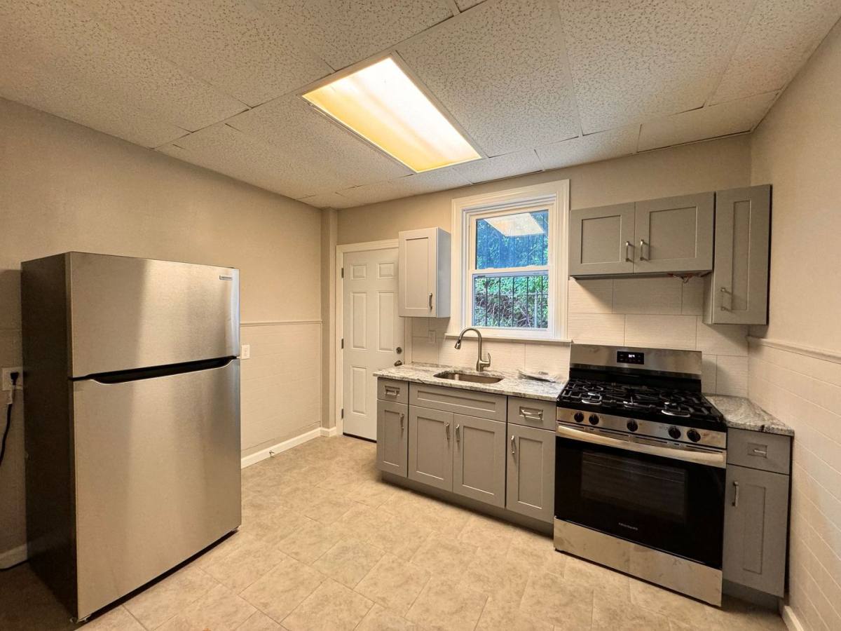 Apartment for rent at 5439 Hunter St, Philadelphia, PA 19131