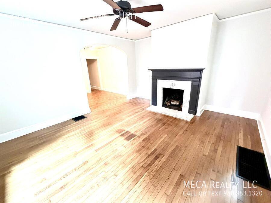 Condo for rent at 2523 Cranbrook Lane #A, Charlotte, NC 28207