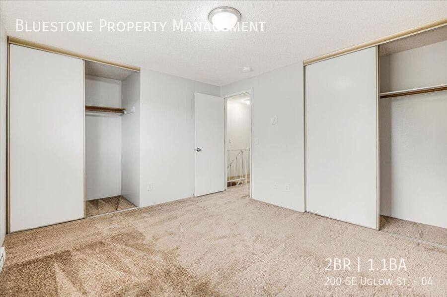 Apartment for rent at 200 SE Uglow St #4, Dallas, OR 97338