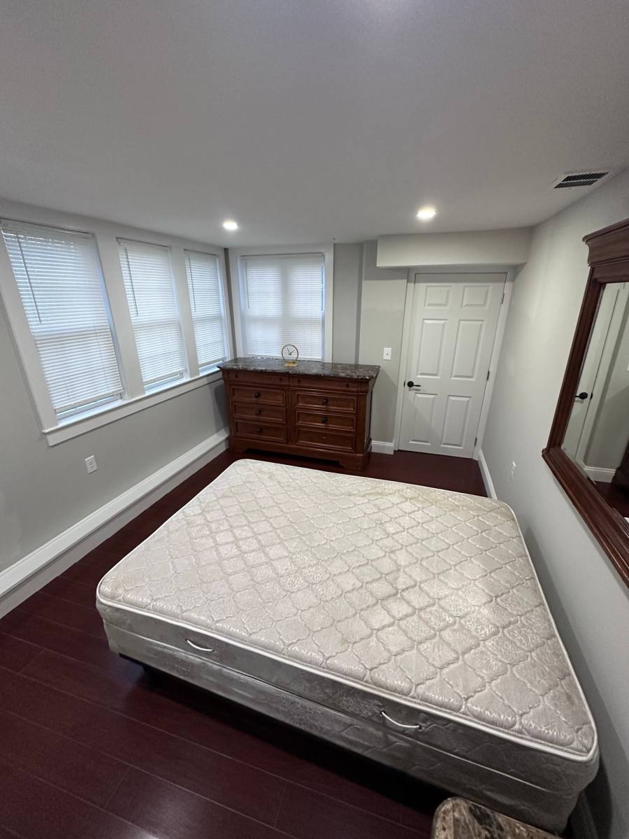Apartment for rent at 76 Northwood Dr, Easton, CT 06612