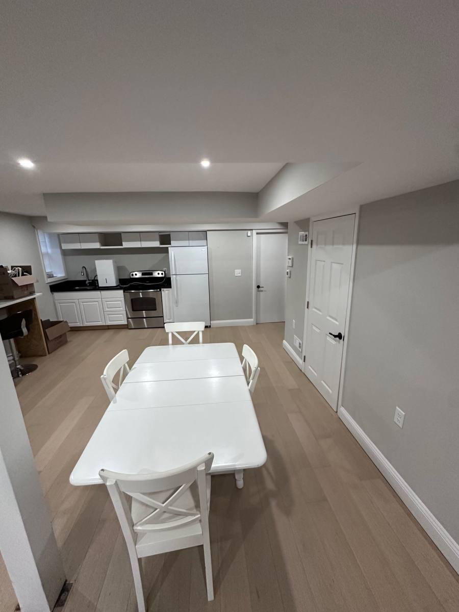 Apartment for rent at 76 Northwood Dr, Easton, CT 06612
