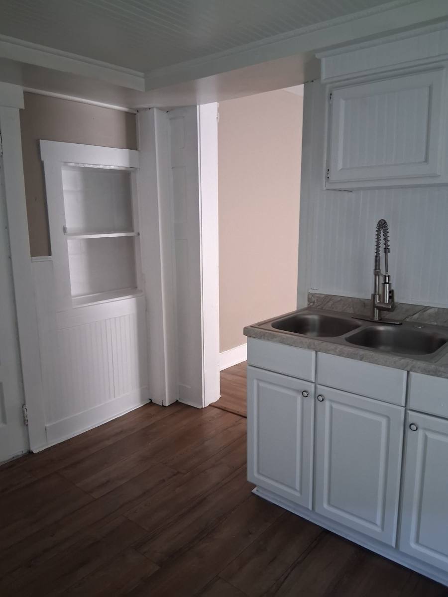 Townhouse for rent at 121 S Fifth St, Miamisburg, OH 45342