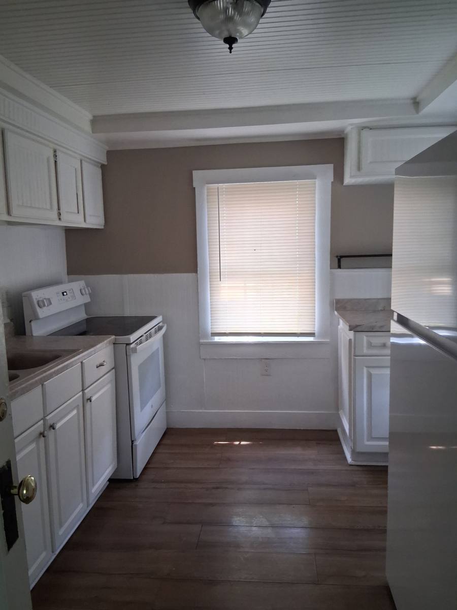 Townhouse for rent at 121 S Fifth St, Miamisburg, OH 45342