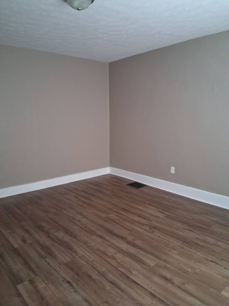 Townhouse for rent at 121 S Fifth St, Miamisburg, OH 45342