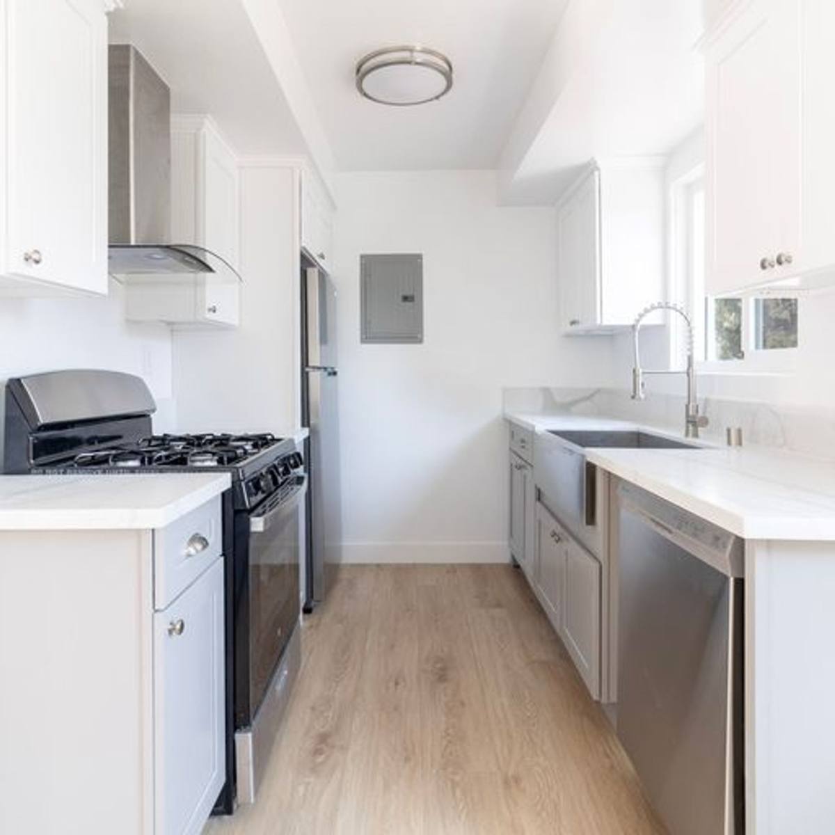 Apartment for rent at 3733 Locke Ave, Los Angeles, CA 90032