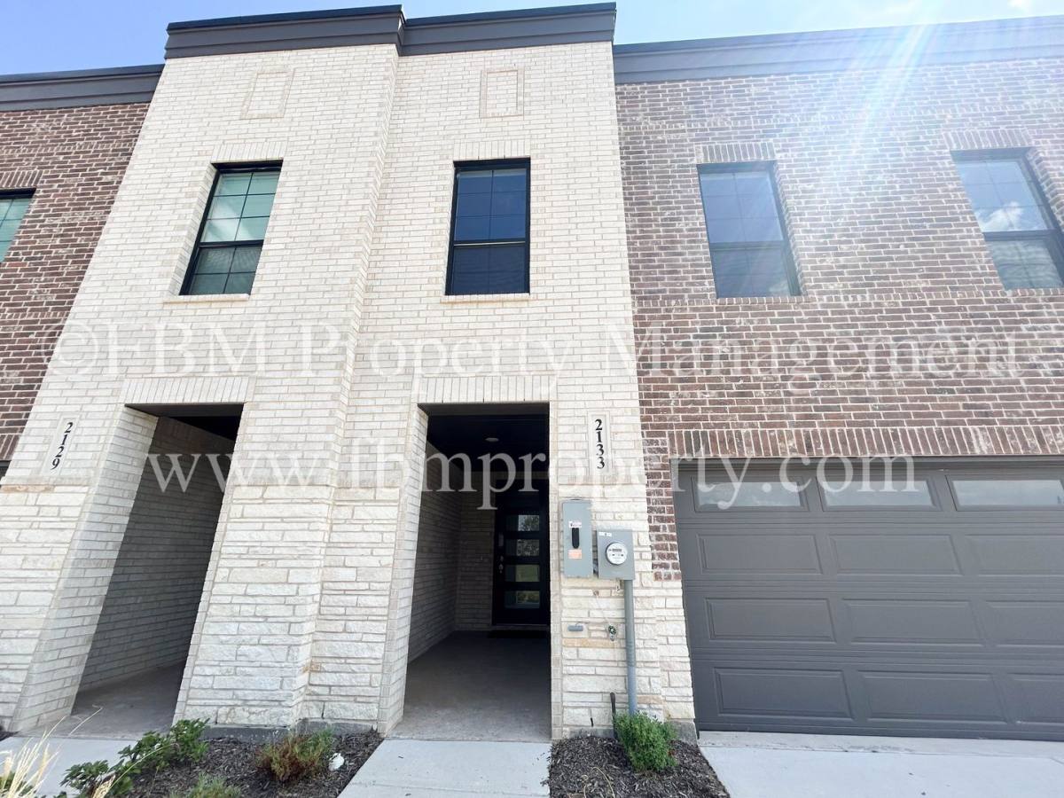 House for rent at 2133 Layla Dr, Waxahachie, TX 75165