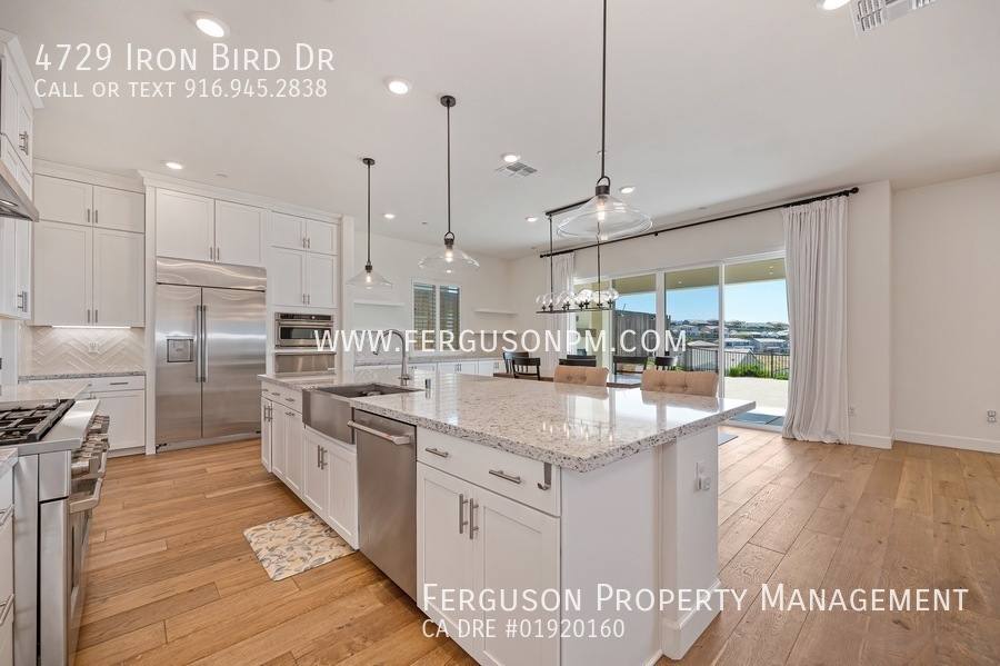 House for rent at 4729 Iron Bird Dr, Folsom, CA 95630