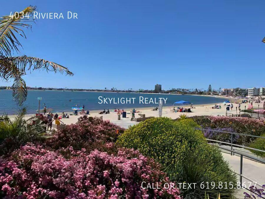 House for rent at 4034 Riviera Dr, San Diego, CA 92109