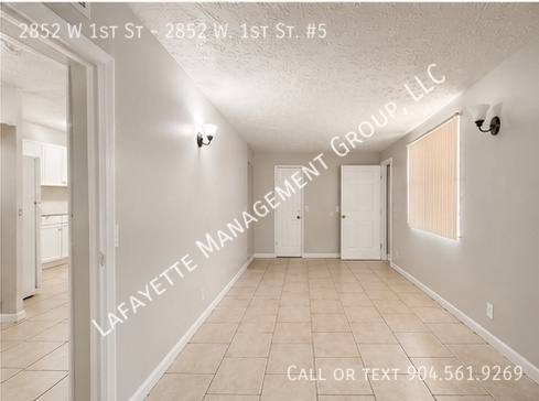 Apartment for rent at 2852 W 1st St W- St5, Jacksonville, FL 32254