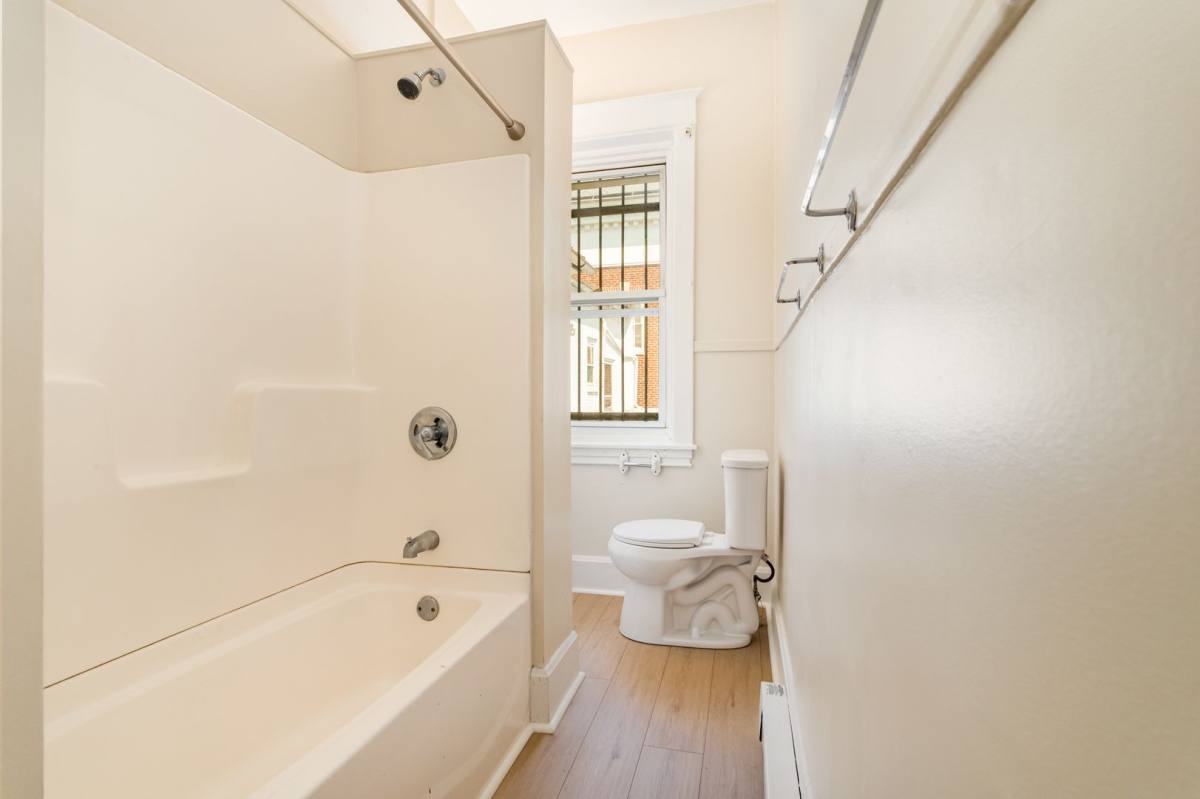 Apartment for rent at 32 W High St, Carlisle, PA 17013