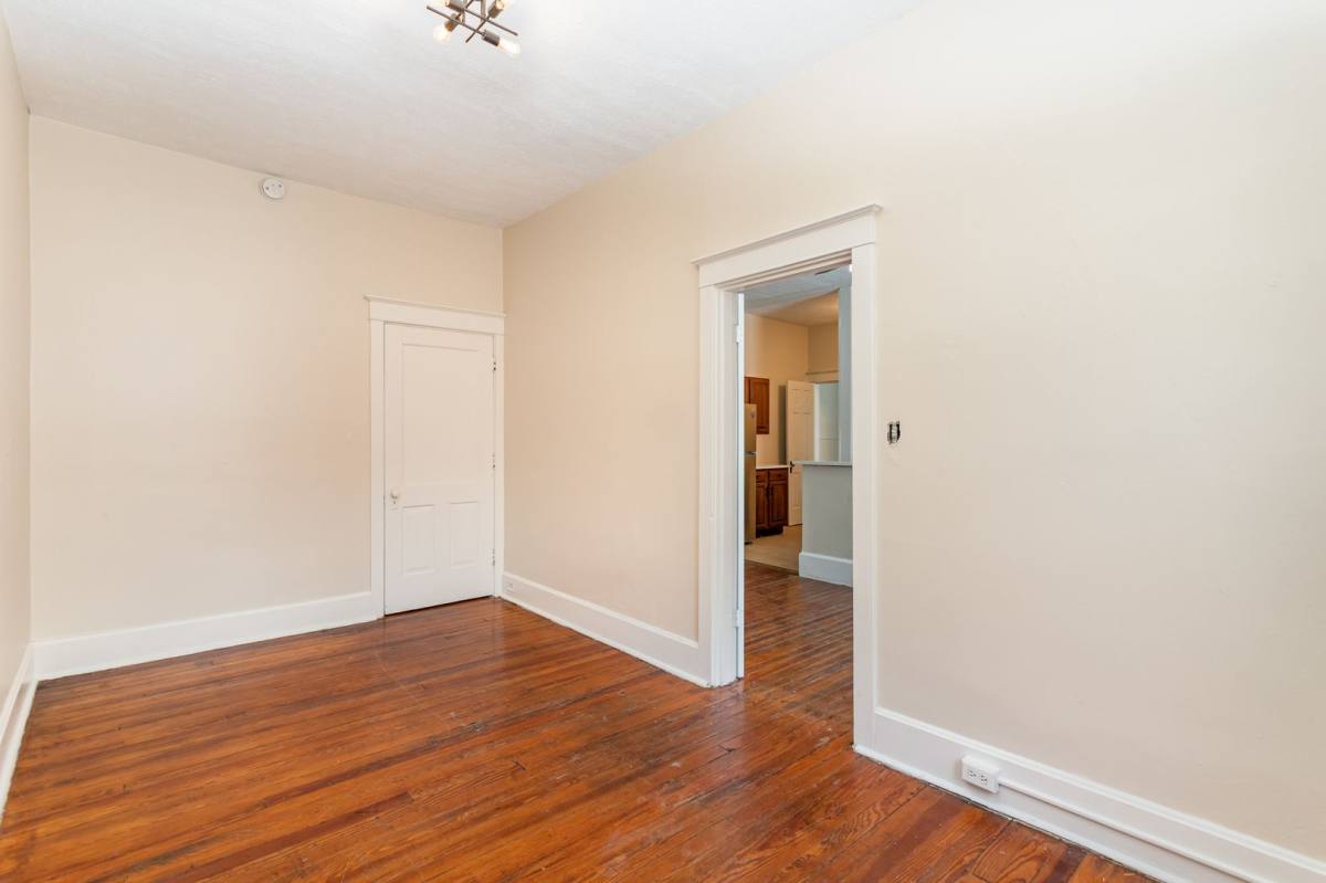 Apartment for rent at 32 W High St, Carlisle, PA 17013