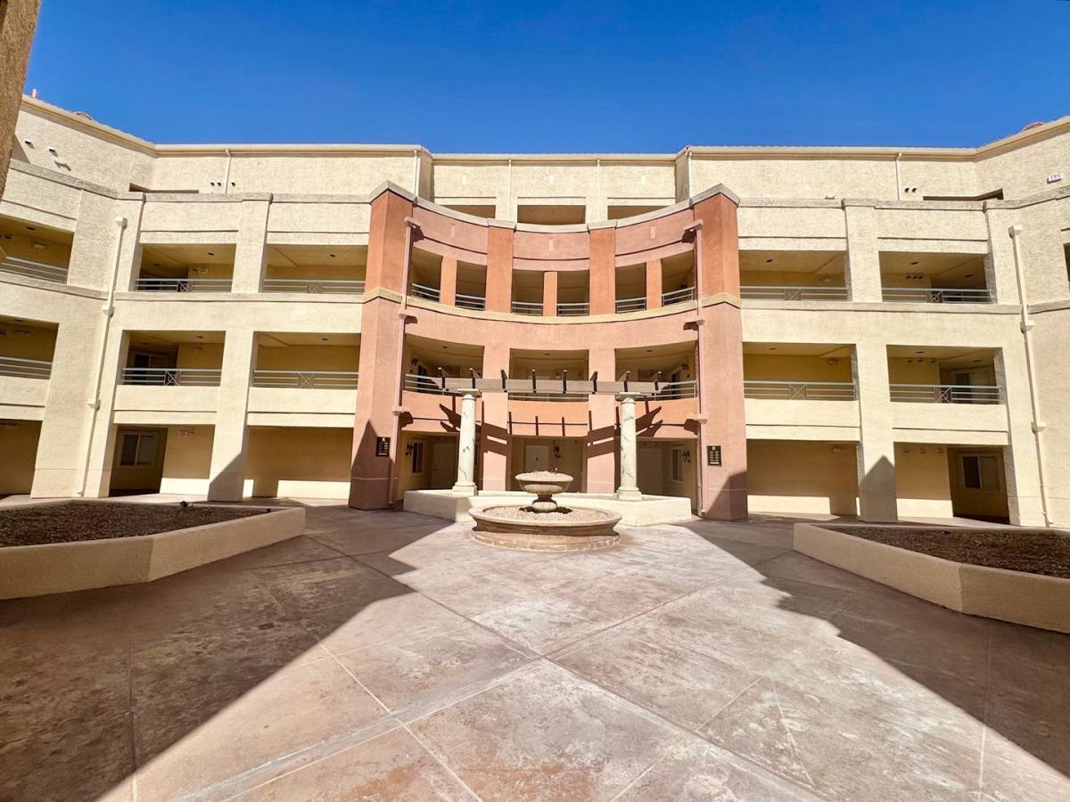Condo for rent at 260 E Flamingo Rd, Las Vegas, NV 89169
